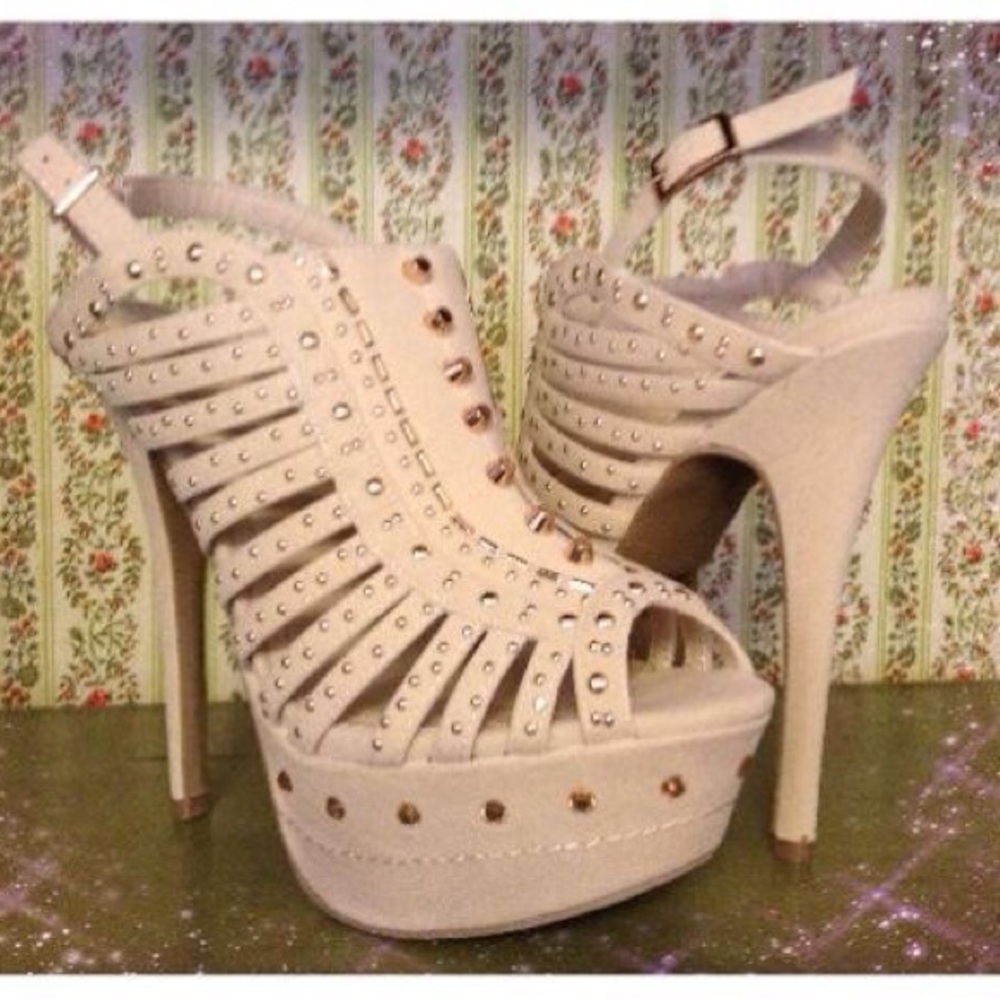 Elegant Cream Platform Heels